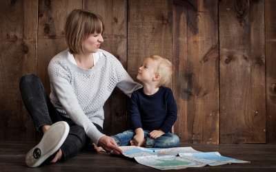 Kaip kurti pasitikėjimu grįstus santykius su vaikais?